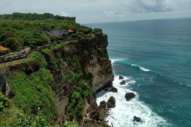 Bali Beaches Hopping - Uluwatu Temple - Beach Experience