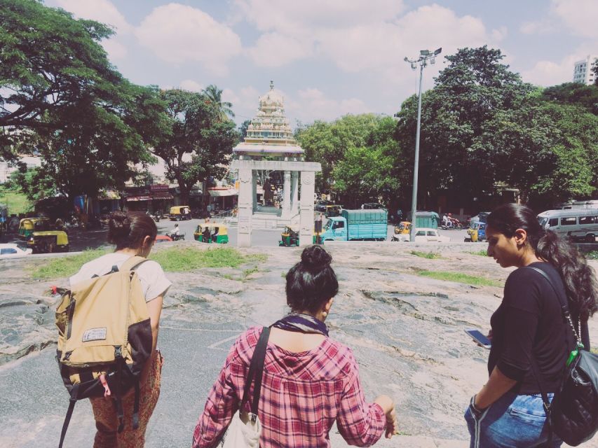 Bangalore: Basavanagudi Walking Tour With Bull Temple - Bull Temple Visit