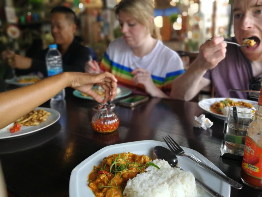 Bangkok: Bike and Canal Boat Tour With Lunch - Tour Highlights