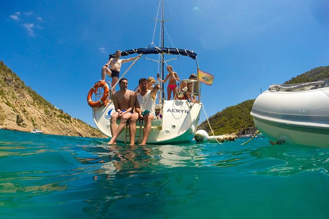 Barcelona Small Group Sailing With Snacks & Cava - Cancellation Policy