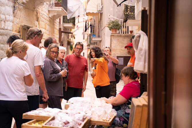 Bari Walking Tour With Pasta Experience - Old Town Landmarks