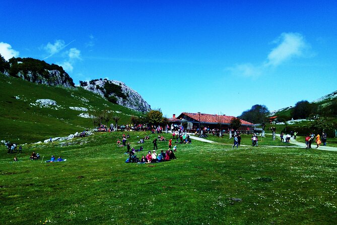 Basque Country Small-Group Hiking Tour  - San Sebastian - Inclusions and Amenities