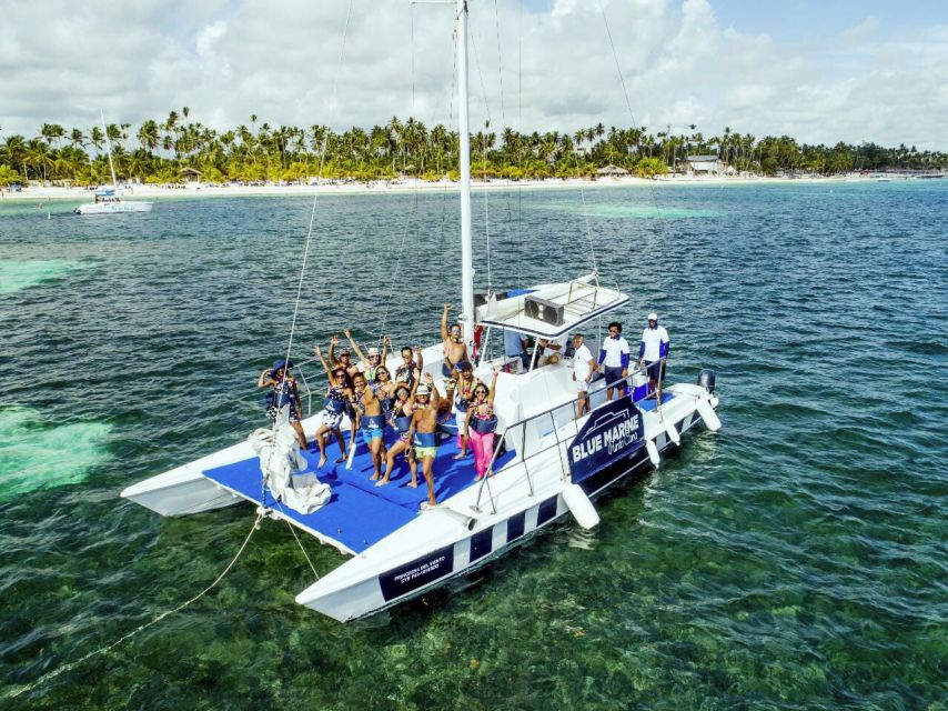 Bávaro: Punta Cana Catamaran Tour With Open Bar and Snacks - Booking and Cancellation Policy