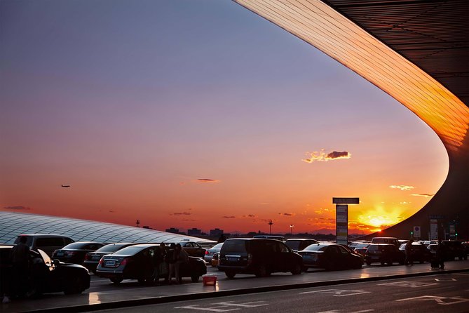 Beijing Capital International Airport Transfer: Airport (PEK) to Hotel Roundtrip - Inclusions