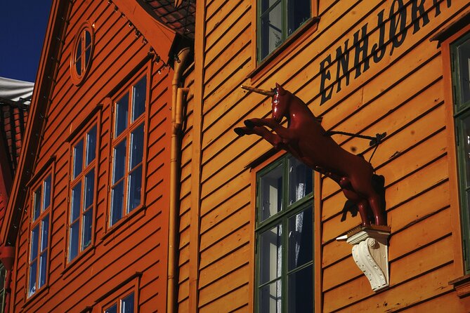 Bergen Highlights: Bryggen, Fløibanen, and Fortress Tales - Bergen Fortress History