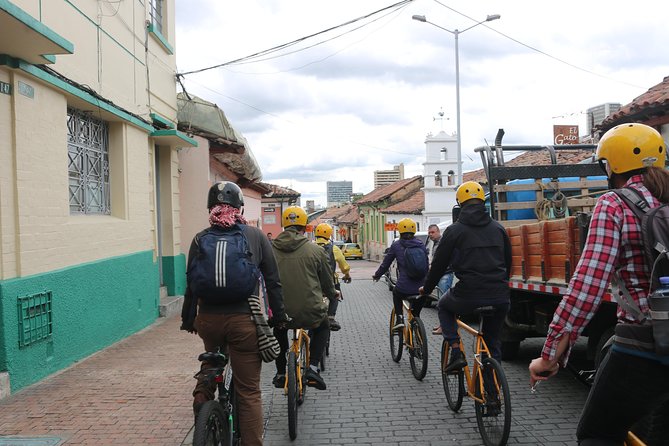 Bike Tour in La Candelaria Bogotá - Bilingual Experience