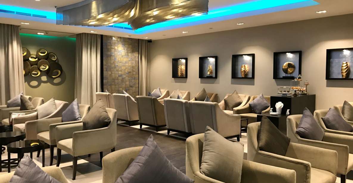 BKK Suvarnabhumi Airport: Oman Air First Class Lounge - Lounge Experience
