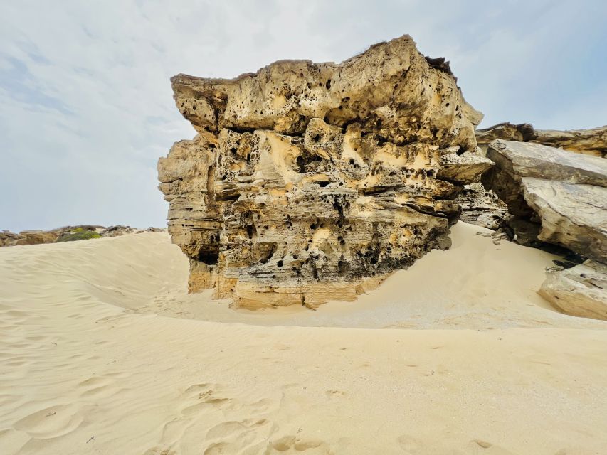 Boa Vista Mystical Wonders: Santa Monica Beach and Caves - Location and Description