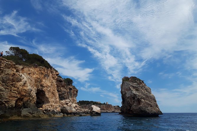 Boat Trip From Cala Figuera to Calo De Moro, Salmonia, Cala Màrmols. Mallorca. - Safety Regulations Overview