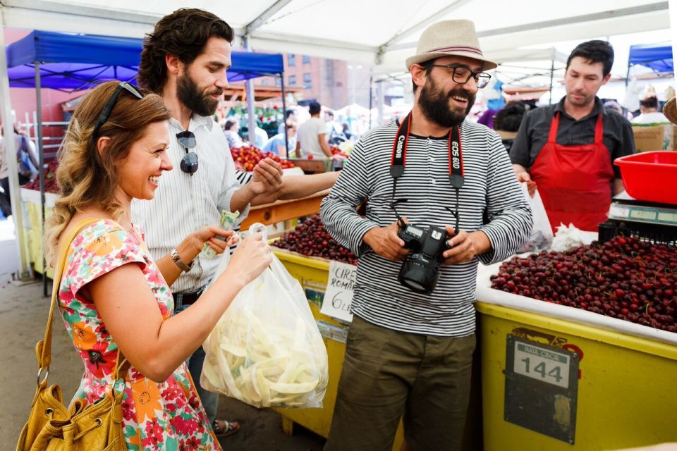 Bohemian Bucharest: Markets & Mahallas Small Group Tour - Experience Flavors of Bucharest