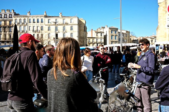 Bordeaux by Bicycle: a 3-Hour Tour Immersive Experience" - Logistics and Policies