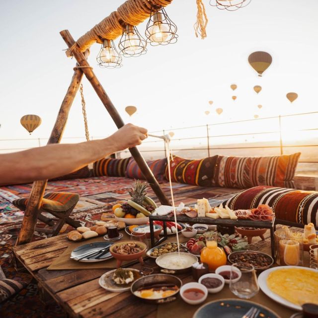 Breakfast in Cappadocia at Carpet Terrace With Balloons - Turkish Breakfast Menu