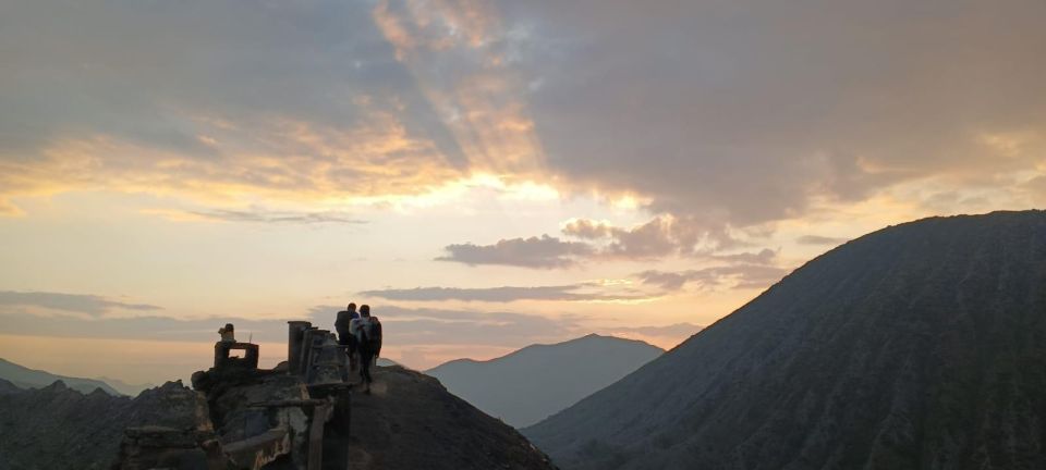 Bromo Ijen Tour From Surabaya 3 Days 2 Night - Tour Experience Highlights