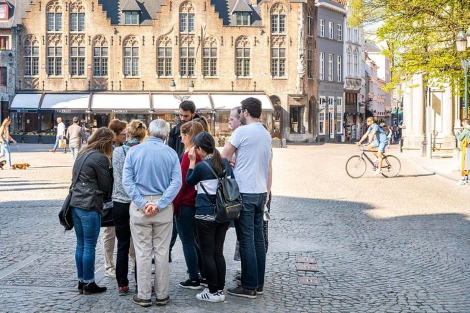 Bruges: Guided Walking Tour With Beer and Waffle - Experience Highlights