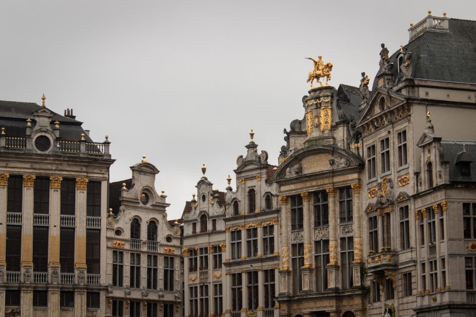 Brussels: City Exploration Game and Tour - Reservation Information