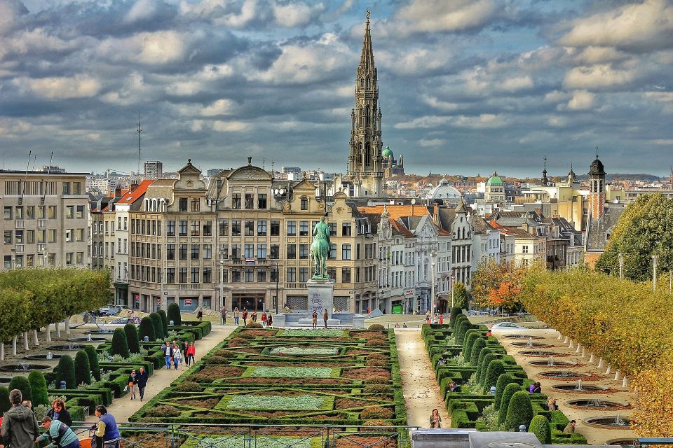 Brussels : Outdoor Escape Game Robbery In The City - Unravel Cryptic Clues With Your Gang