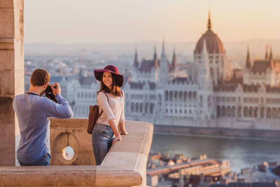 Budapest: 3-Hour Grand City Tour and Castle Walk - Booking Information and Flexibility