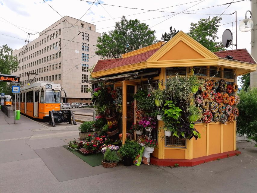 Budapest Danube Banks: a Hunt for Kolodko's Mini-Sculptures - Uncover Monuments and Secrets Along the Way