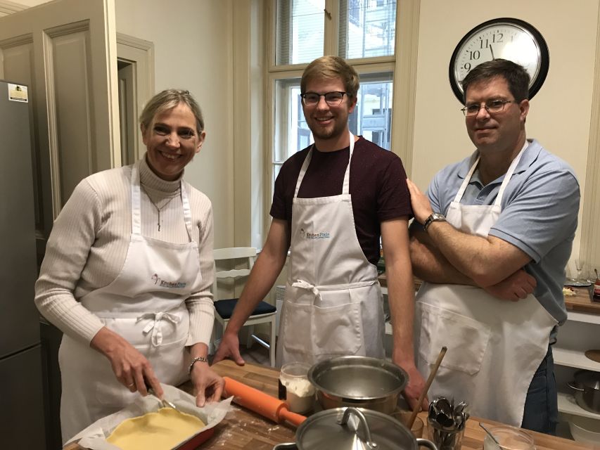 Budapest: Hungarian Cooking Class With a Professional Chef - Experience Highlights