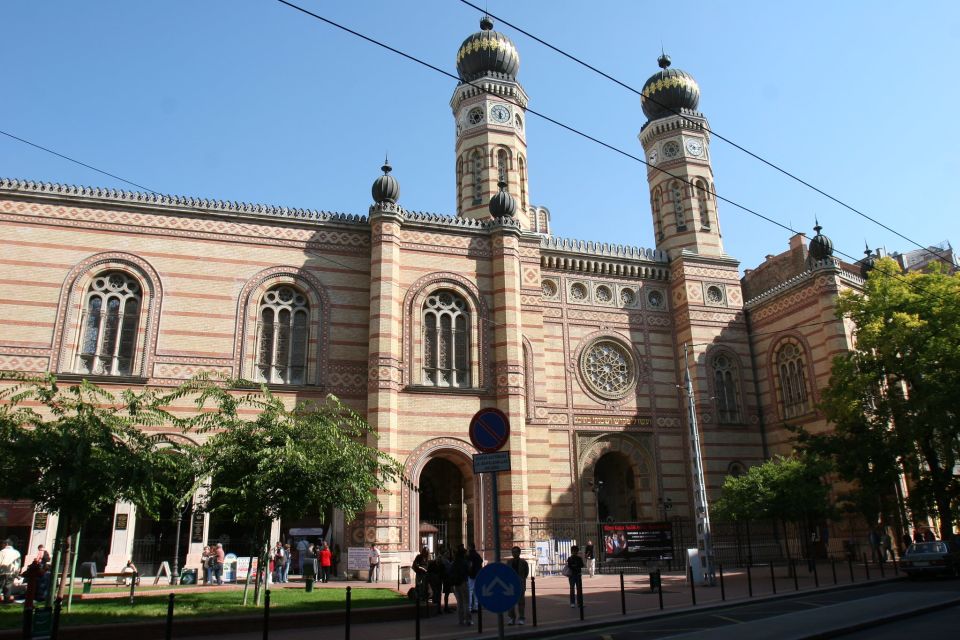 Budapest: Jewish Heritage Guided Tour With Synagogue Ticket - Tour Details