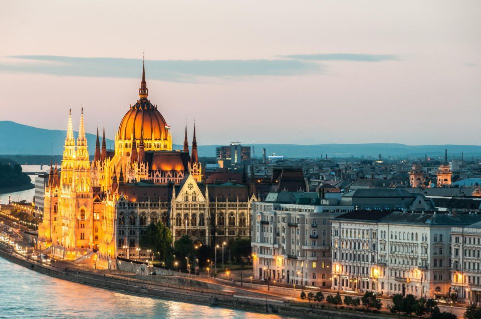 Budapest: Private Architecture Tour With a Local Expert - Experience Highlights