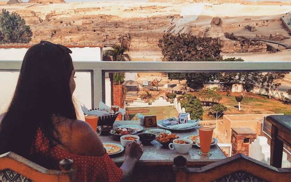 Cairo: Great Pyramid Inn Private Lunch With Transfer - Duration and Timing