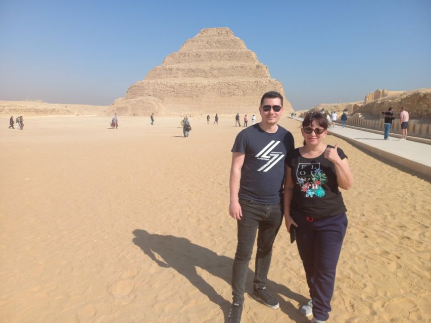 Cairo or Giza: Pyramids, Sakkara & Museum Private Tour - Tour Highlights