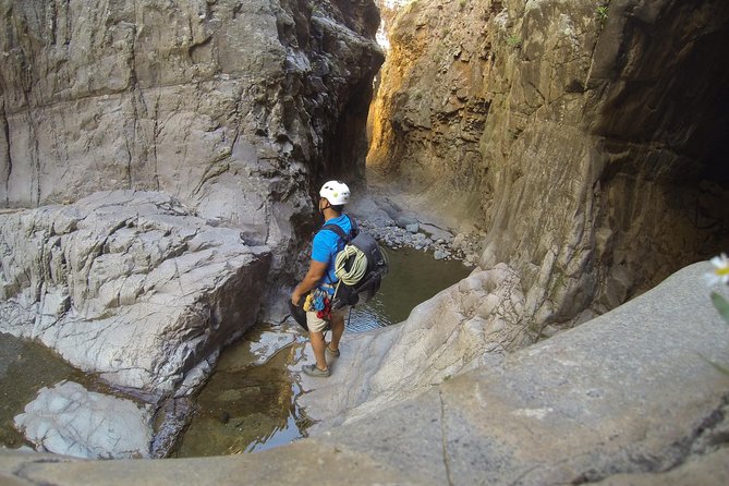 Canyoneering Adventure in Phoenix - Guide Reviews and Safety Measures