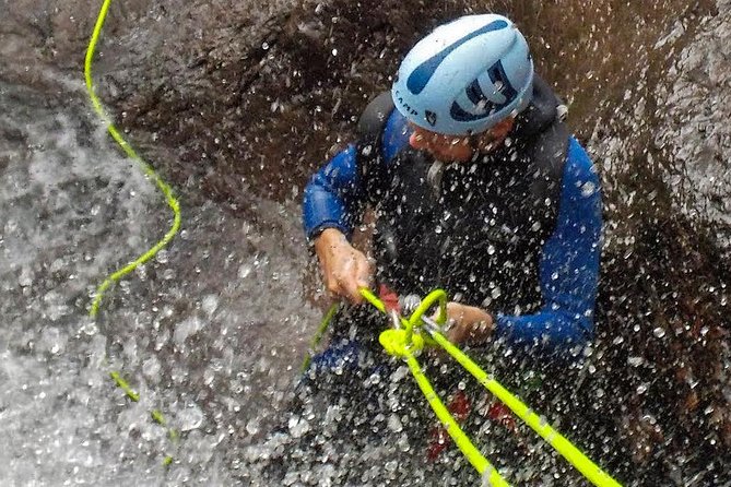Canyoning Experience in Gran Canaria (Cernícalos Canyon) - What to Bring