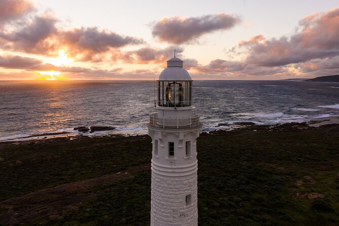 Cape Leeuwin Lighthouse Fully-guided Tour - Tour Overview Highlights