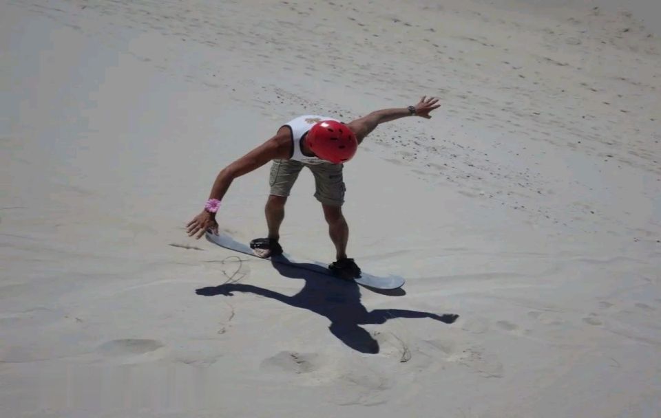 Capetown: Amazing Sandboarding Tour in Beautiful Sand Dunes - Experience
