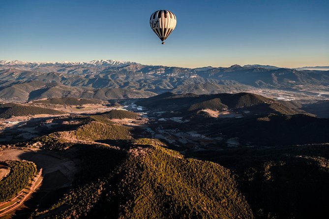 Catalonia Hot Air Balloon Ride and Breakfast Over the Volcanoes of La Garrotxa - Inclusions