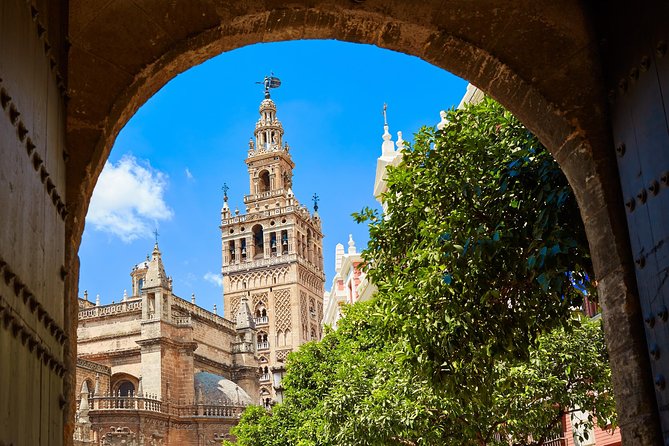 Cathedral & Alcazar of Seville Guided Tour With Skip the Line - Tour Highlights