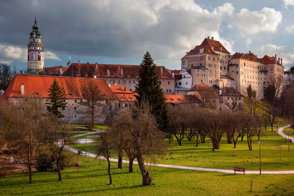 Cesky Krumlov: City Exploration Game and Tour - Experience and Activities