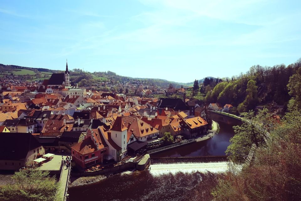 Cesky Krumlov: Express Walk With a Local in 60 Minutes - Experience Highlights