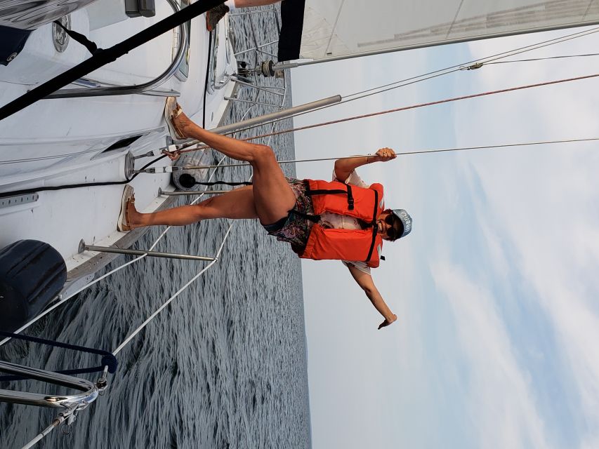 Chesapeake Beach: Private Sailing Cruise on a 42-Foot Yacht - Experience Highlights