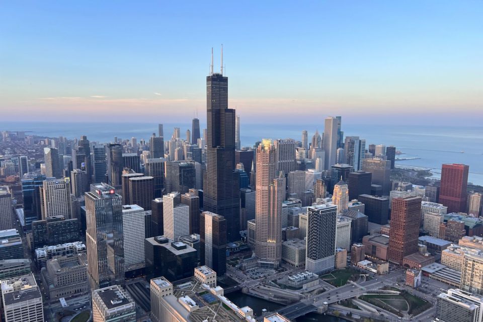 Chicago: Private Helicopter Tour of Chicago Skyline - Experience Highlights
