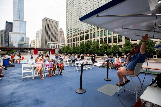 Chicago River 90-Minute Architecture Tour - Amenities and Accessibility