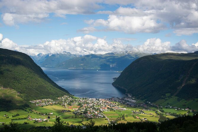 Cidery Day Tour With a Fjord Cruise From Bergen - Boat Cruise Experience