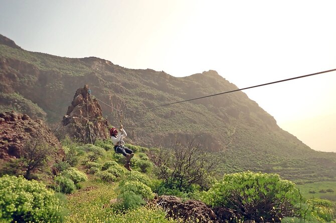 Climbing Zipline via Ferrata Cave. Adventure Route in Gran Canaria - Experience Expectations