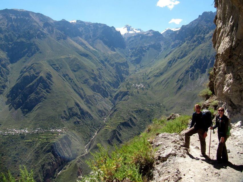 Colca Canyon: 2-Day Tour From Arequipa to Puno - Multilingual Live Tour Guide