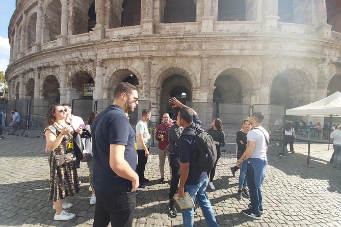 Colosseum Express Fast Track Guided Tour - Meeting and Pickup Information