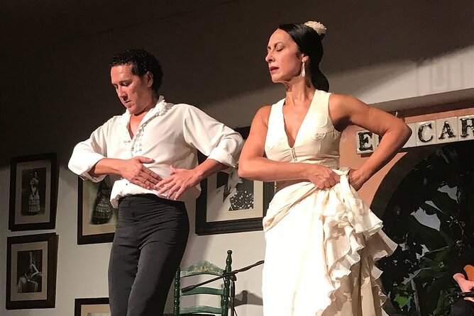 Cordoba Flamenco Show at Tablao El Cardenal With a Drink - Experience Highlights