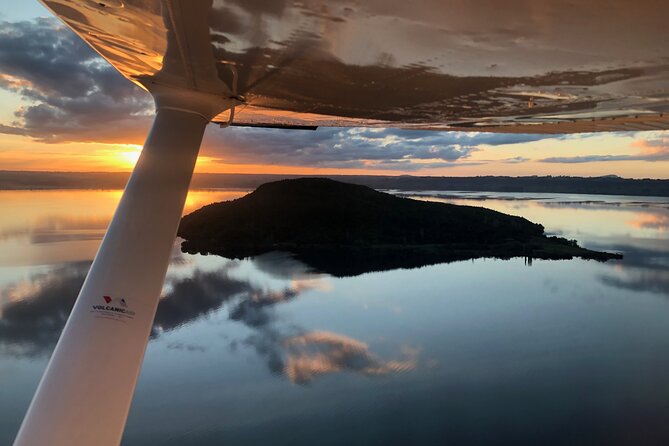 Crater Lakes Scenic Flight With Natural Hot Pool Bathing by Floatplane - Booking Information and Policies