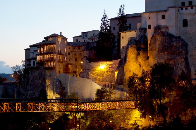 Cuenca Nighttime Walking Tour of Historic City Center - Meeting Point Details