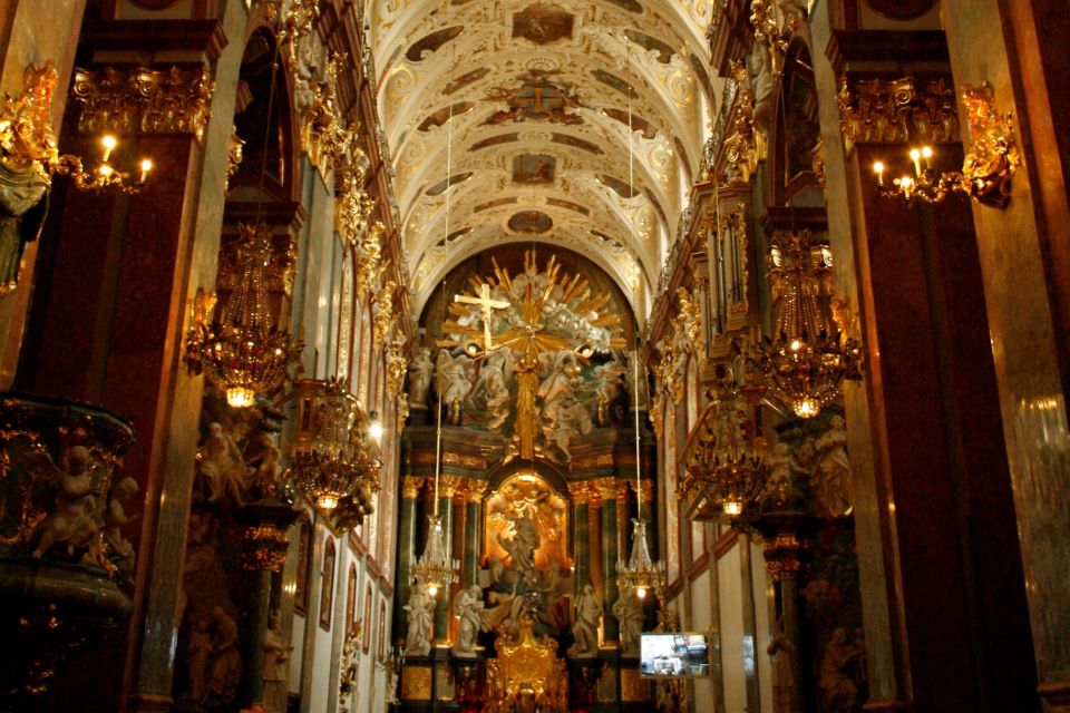 Częstochowa Black Madonna Experience With Private Transport - Experience Highlights