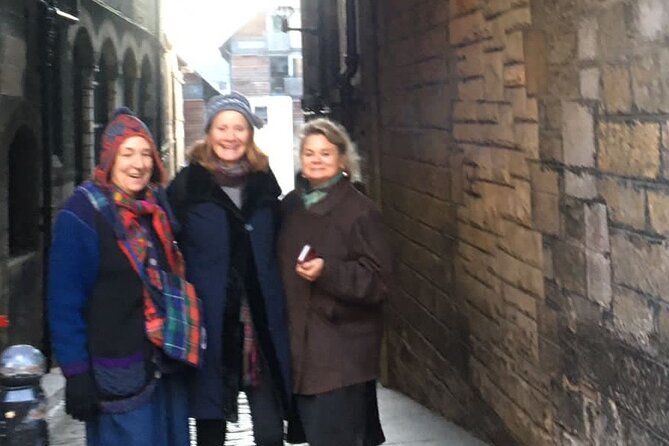 Daring Women of Edinburgh Walking Tour - Meeting Point