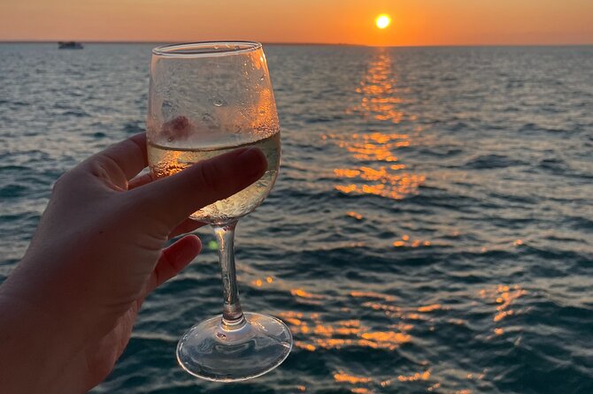 Darwin Sunset Dinner Cruise on Cape Adieu - Experience Highlights