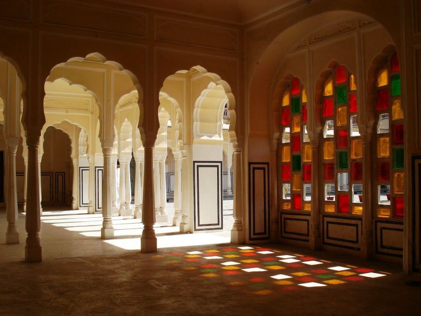 Delhi: 5Day Golden Rectangle (Delhi, Agra, Mathura, Jaipur) - Discover Agras Architectural Marvels