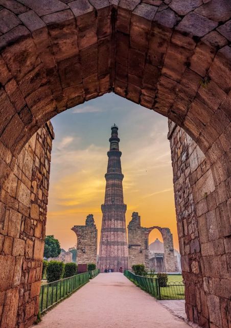 Delhi Full Day Private Guided Tour - Inclusions and Services